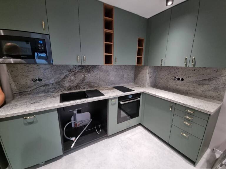 гранит кухненски плот, плот от гранит, гранитен плот, плот за кухня от гранит